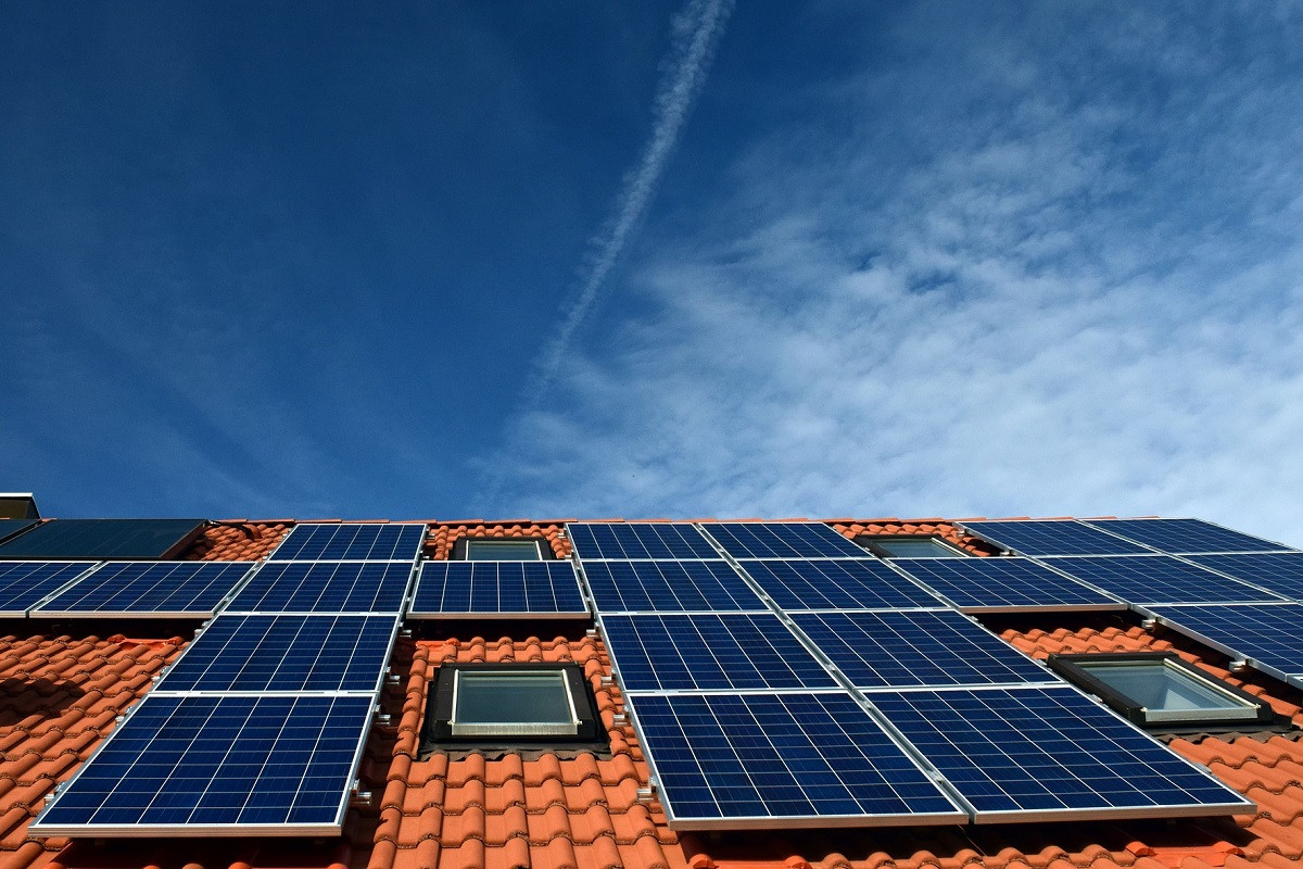 Aftrek BTW woning, dak of overkapping met zonnepanelen?